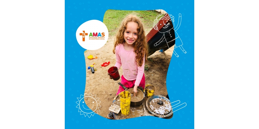 Semana da Criança (Letras Douradas)